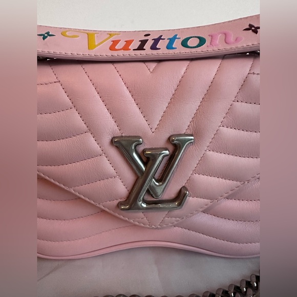 Louis Vuitton New Wave MM Pink Crossbody Shoulder bag - Picture 4 of 17